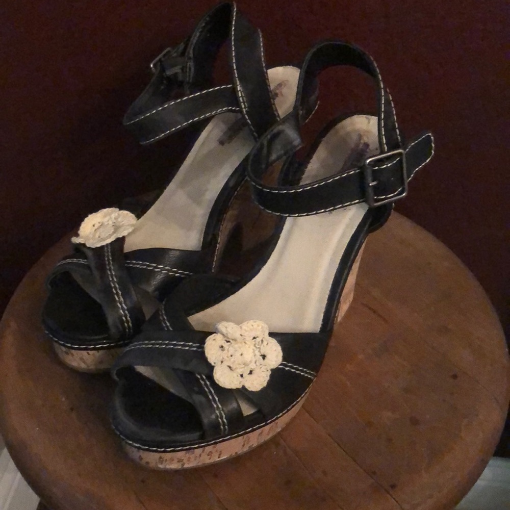 American Rag cork black sandal